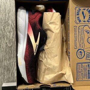 Brooks Women's Athletic Shoes - Black and Red